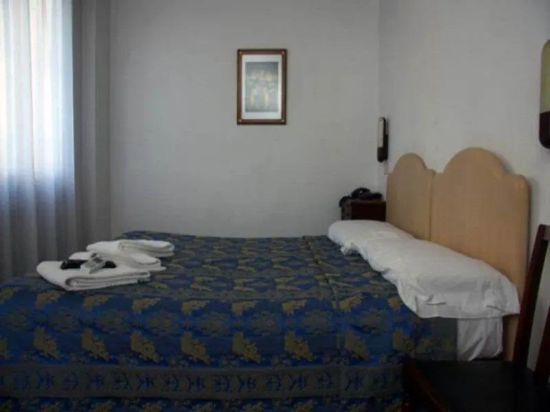 Hotel Sole Roma
